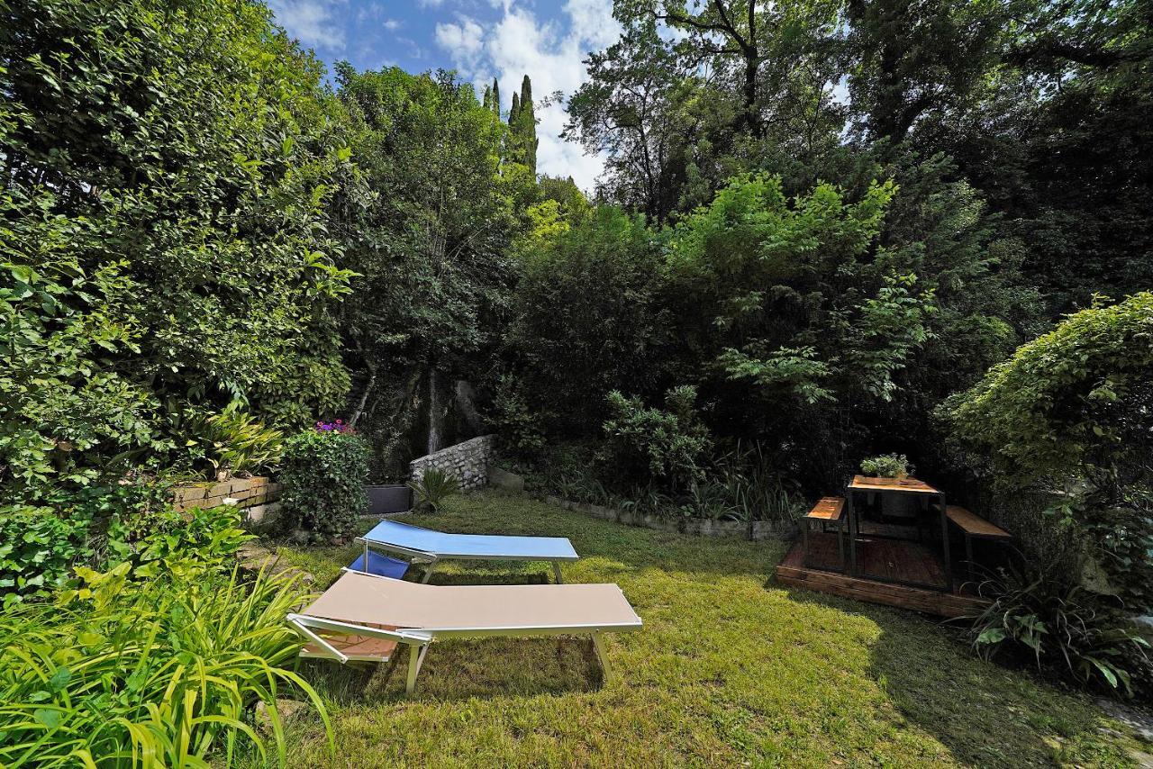 Valle Fiorita 42 - Lake View Studio Gardone Riviera Exterior foto